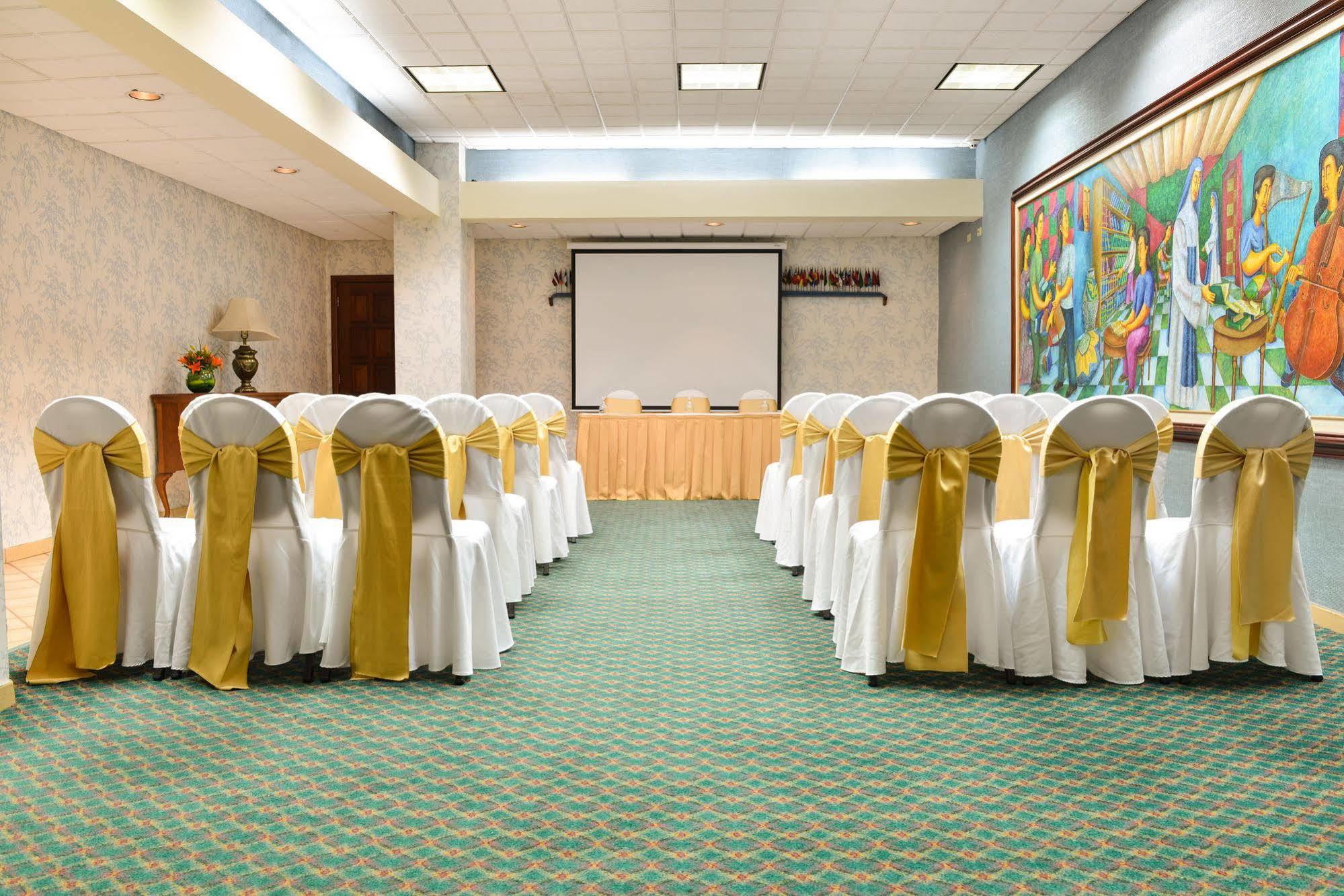 Hotel Plaza Del Libertador Tegucigalpa Bagian luar foto